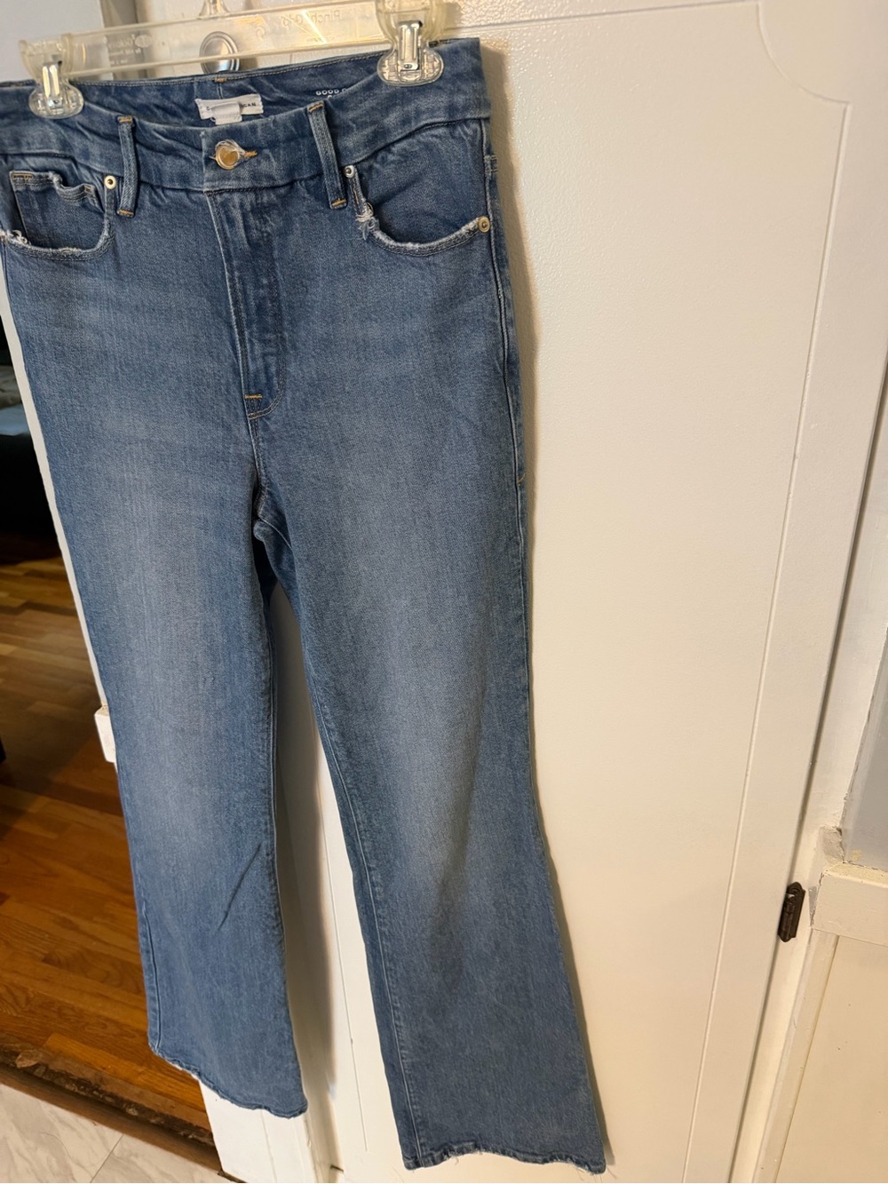 Good American Classic bootcut Jeans